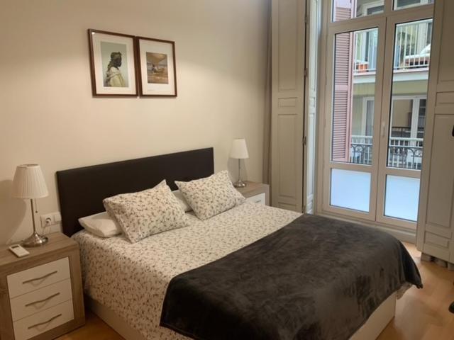 Rosa 2 Bedrooms In City Center Málaga Dış mekan fotoğraf
