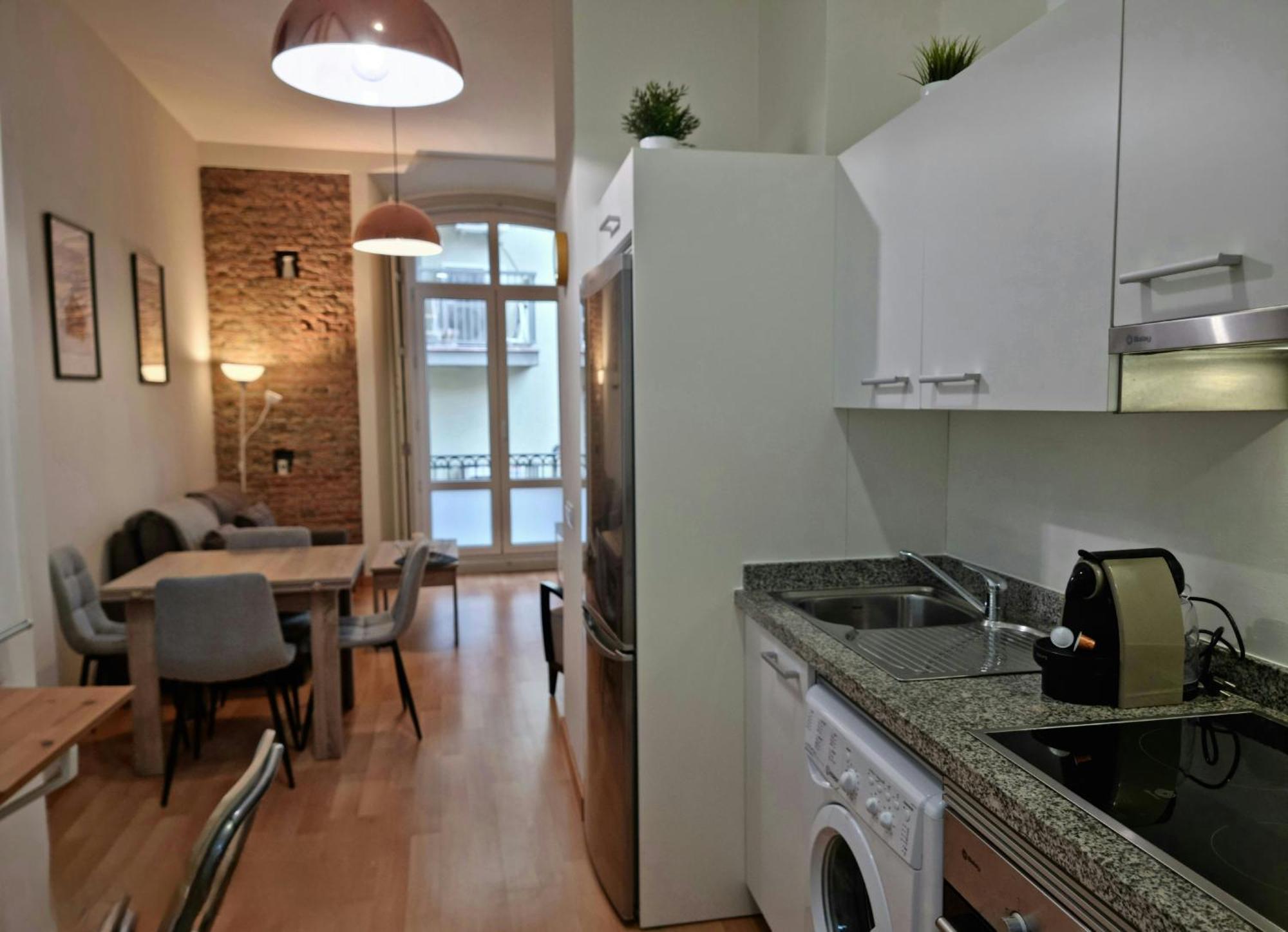 Rosa 2 Bedrooms In City Center Málaga Dış mekan fotoğraf